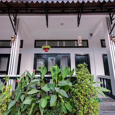 Sok San Villa Battambang Extérieur photo
