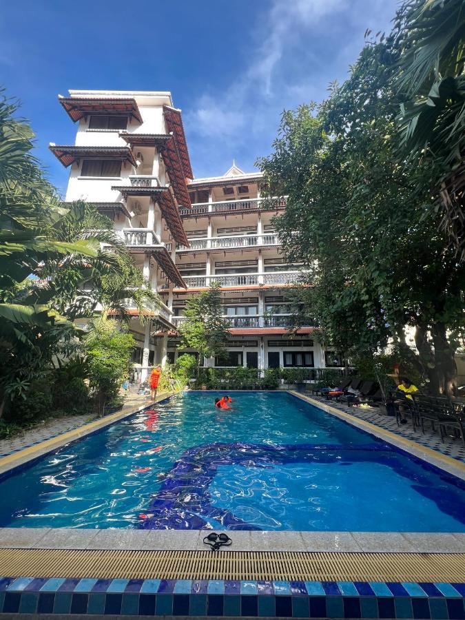 Sok San Villa Battambang Extérieur photo